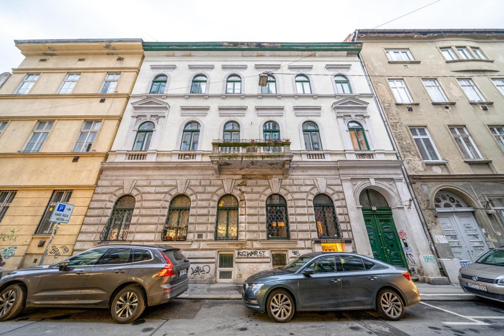 Sweet Dreams At Opera House Downtown Apartment Budapest Exterior photo