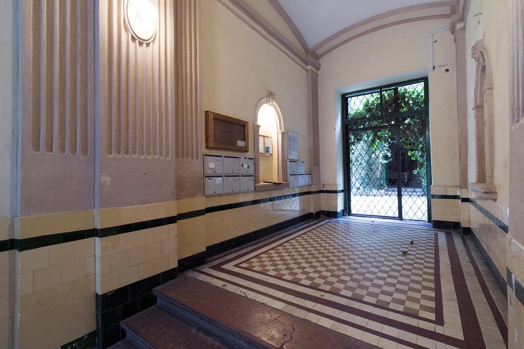 Sweet Dreams At Opera House Downtown Apartment Budapest Exterior photo
